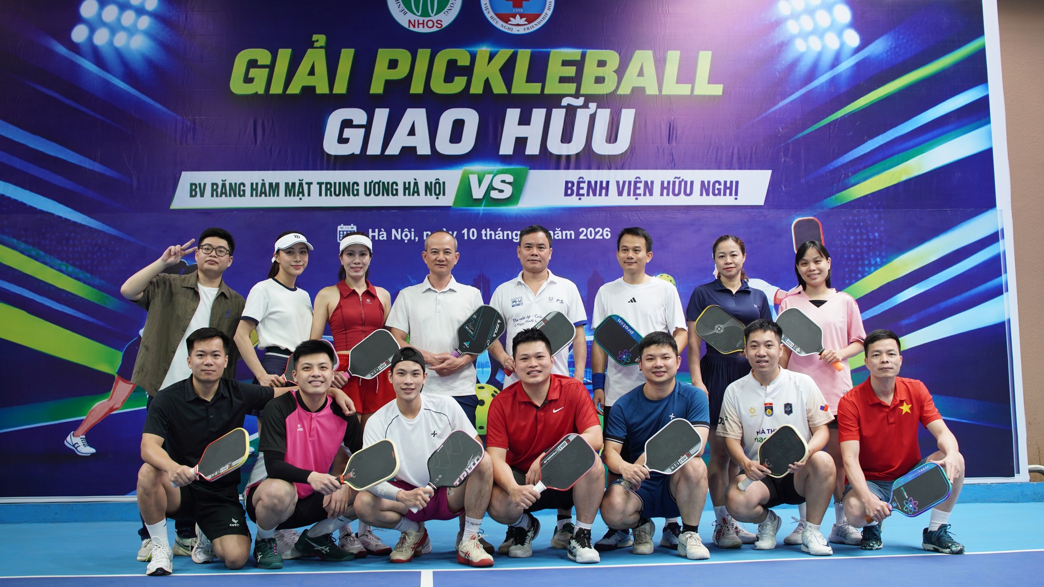 Đội hình ra sân Bệnh viện Răng Hàm Mặt Trung ương Hà Nội